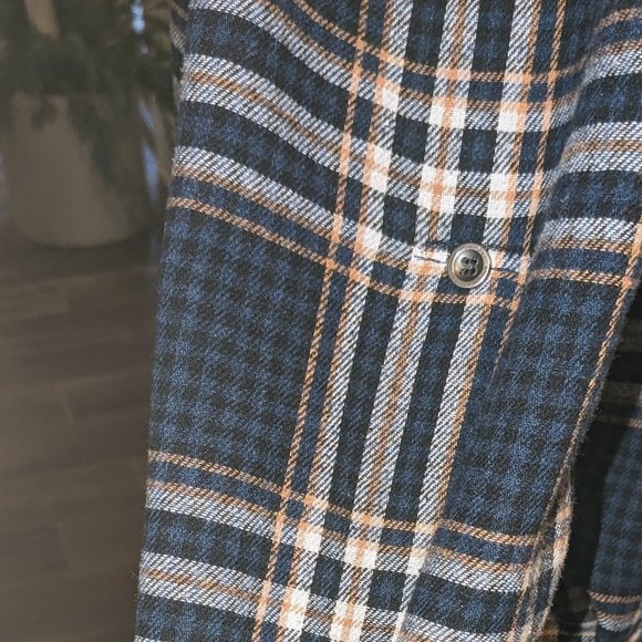 Doe & Rae Plaid Navy Blue Mustard Yellow an White Button Down Shirt SIZE L - Picture 5 of 5